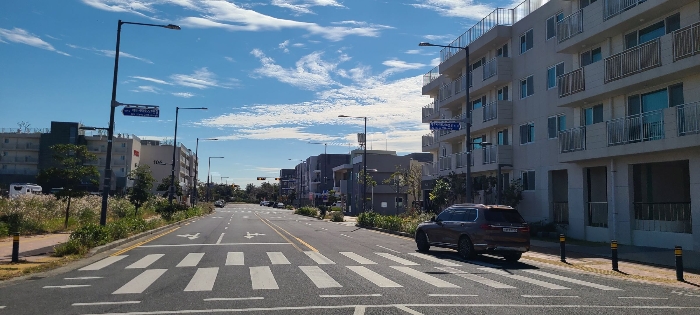 본건 접면도로 및 주위환경