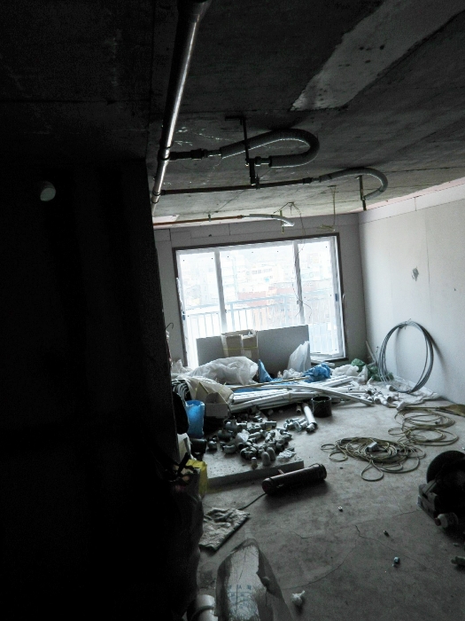 【 본 건 기호 14 - 702호 】