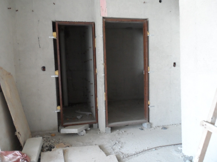 【 본 건 기호 37 - 1301호 】