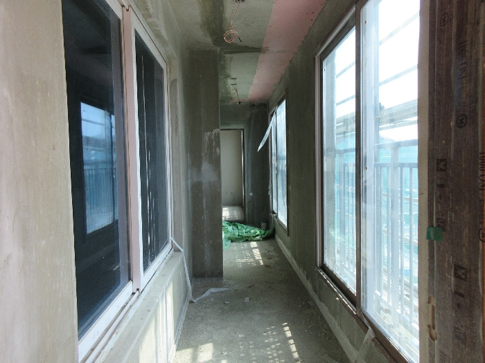 【 본 건 기호 3 - 403호 】