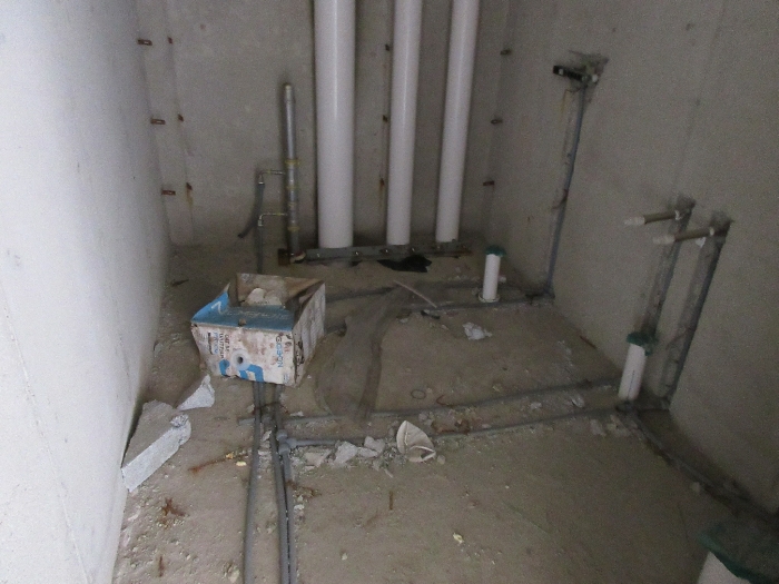 【 본 건 기호 30 - 1102호 】