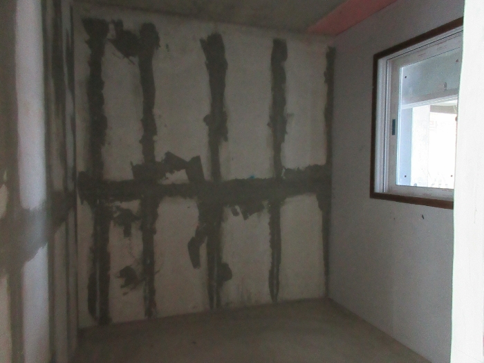 【 본 건 기호 1 - 401호 】