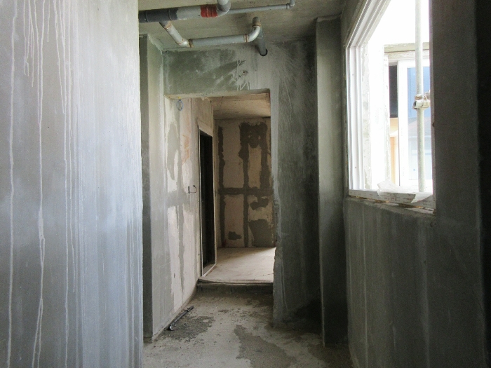 【 본 건 기호 3 - 403호 】