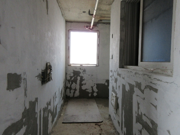 【 본 건 기호 13 - 701호 】