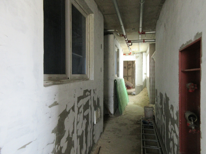 【 본 건 기호 14 - 702호 】