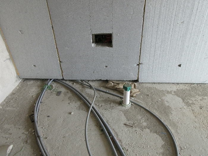 【 본 건 기호 25 - 1001호 】