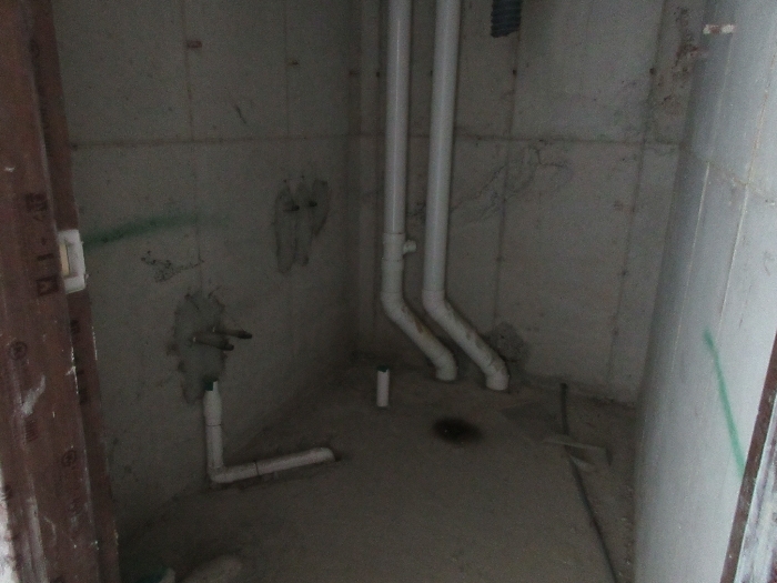 【 본 건 기호 1 - 401호 】