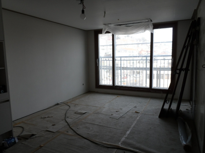 【 본 건 기호 5 - 501호 】