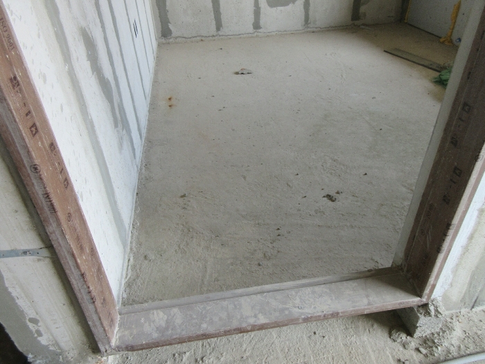 【 본 건 기호 18 - 802호 】