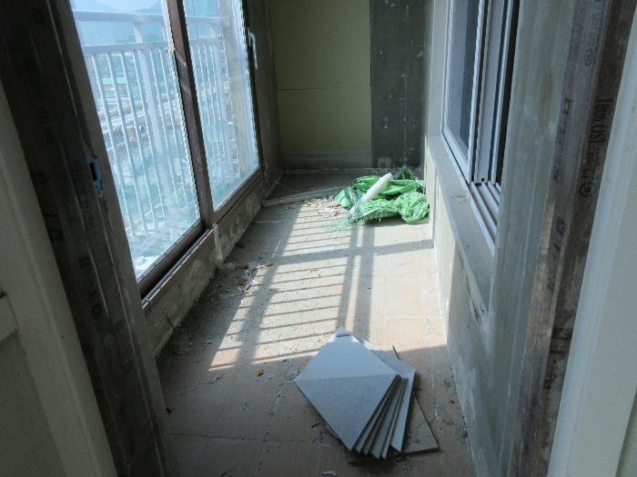 【 본 건 기호 8 - 504호 】