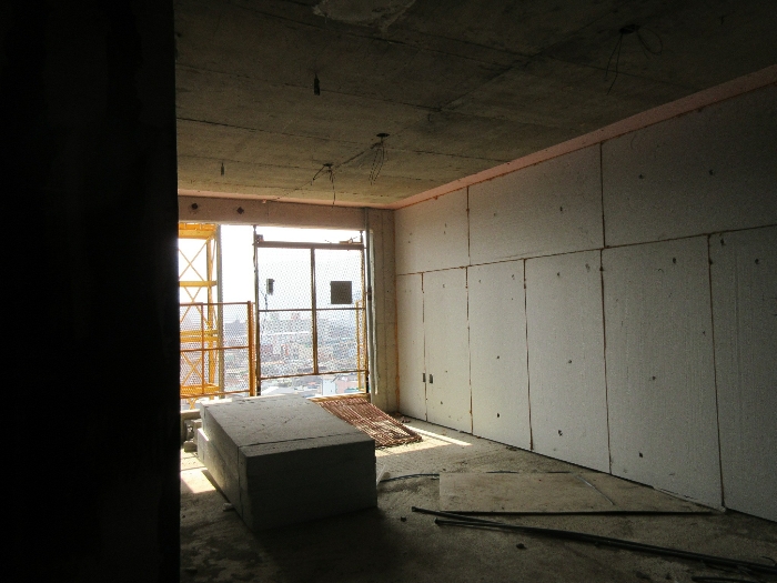 【 본 건 기호 27 - 1003호 】