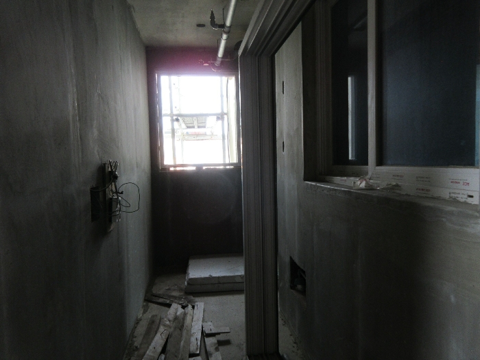 【 본 건 기호 1 - 401호 】