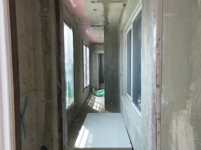 【 본 건 기호 1 - 401호 】