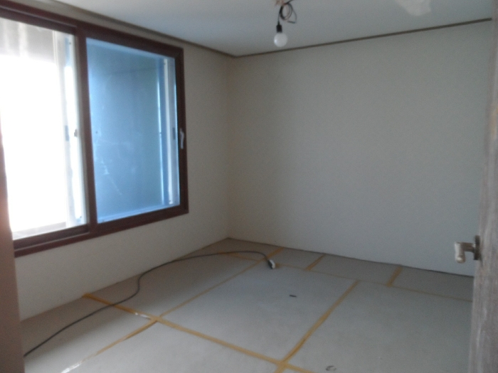 【 본 건 기호 5 - 501호 】