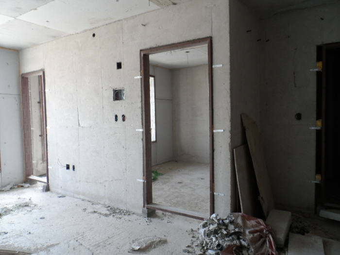 【 본 건 기호 37 - 1301호 】