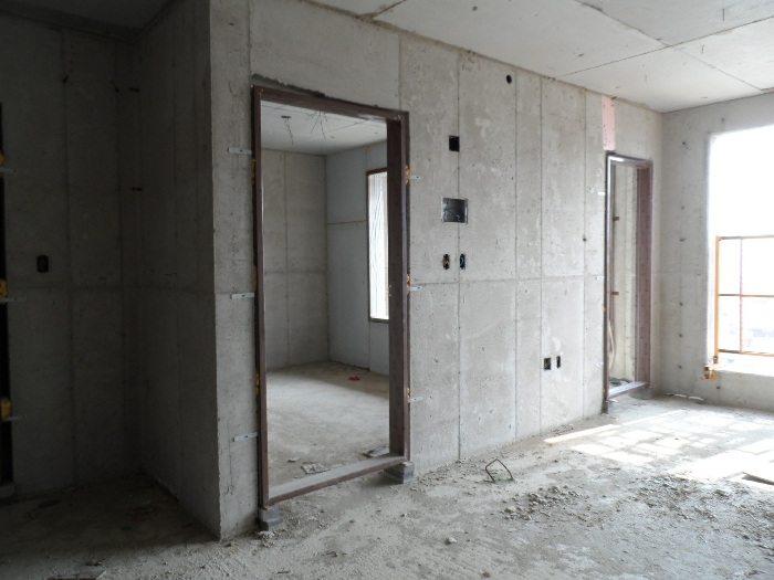 【 본 건 기호 39 - 1303호 】