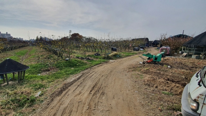 본건 내부 전경