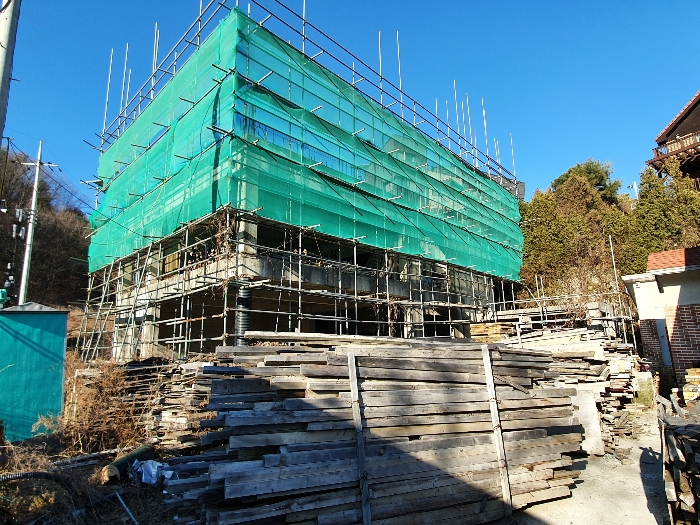 제시외건물(ㅂ) (남측 인근)