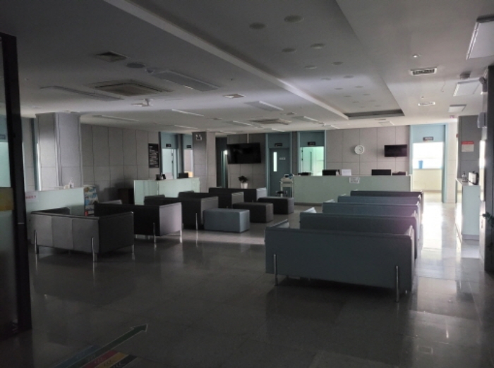병원 1층 내부 전경