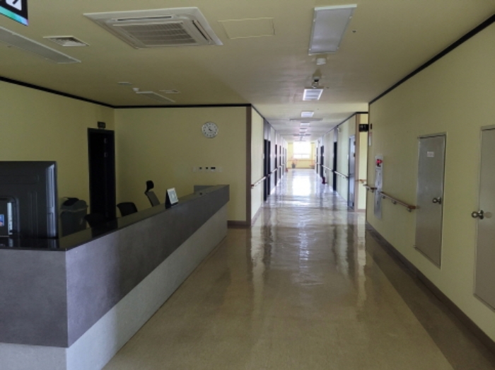 병원 2층 내부 전경