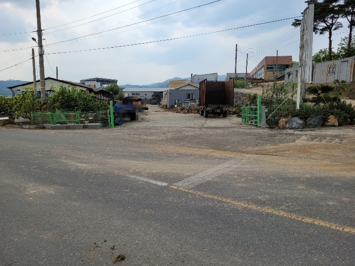 본건 기호 (1), (3) 전경