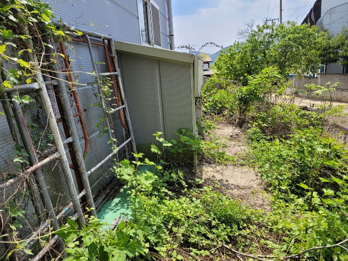 제시외 건물 ㄷ)