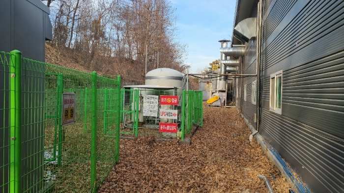 제시외 물건(평가외 임대용 LPG저장시설)