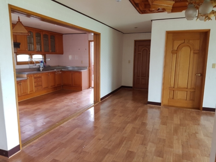 기호(1) 2층 내부 전경