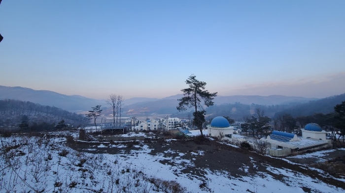 본건 주위전경 (동측에서 촬영)