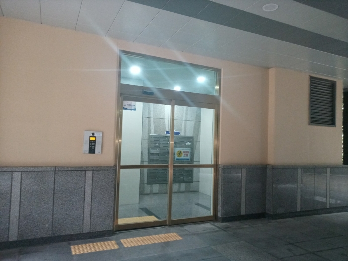 공동출입구 전경