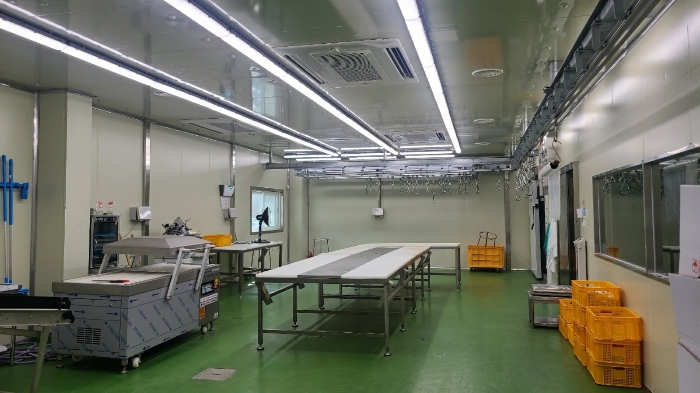 기호8) 건물 내부