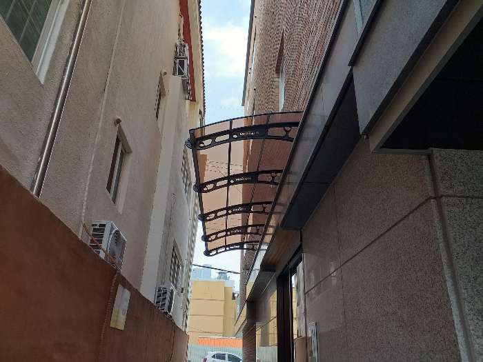 다가구 출입구(1층) 차양