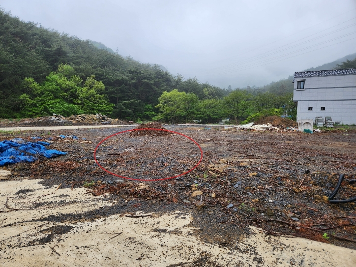 본건 기호2 전경
북동측에서 남서측을 향하여 촬영