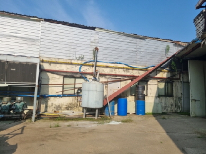 본건 부동산 목록 13 공장 부속건물 기숙사 사진