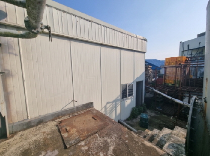 본건 부동산 목록 13 공장 부속건물 폐수처리장 관리사 사진