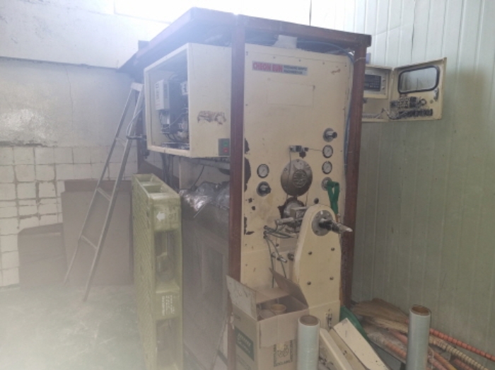 목록 13 공장건물 2층에 설치된 기계기구 사진