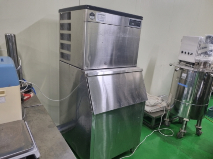 목록 13 공장건물 1층 일부 임차인 미서식품주식회사에서 설치사용하는 제시외 기계기구 사진