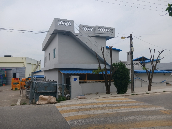 기호(15) 및 제시외건물 ㉦ 근경