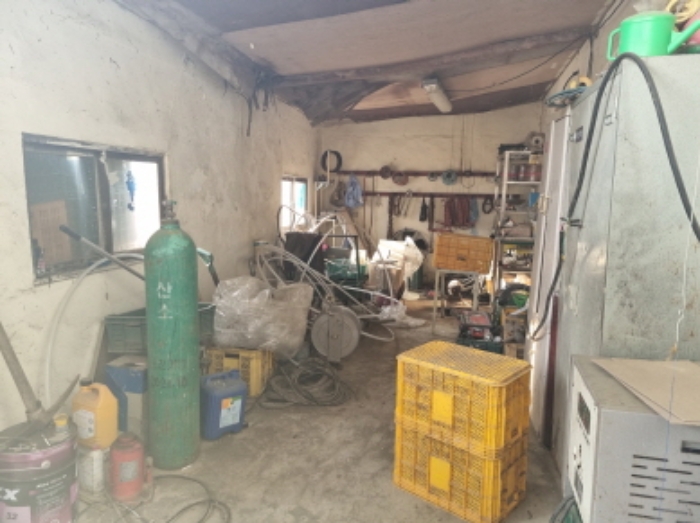 본건 부동산 목록 14 공장 건물 내부 사진