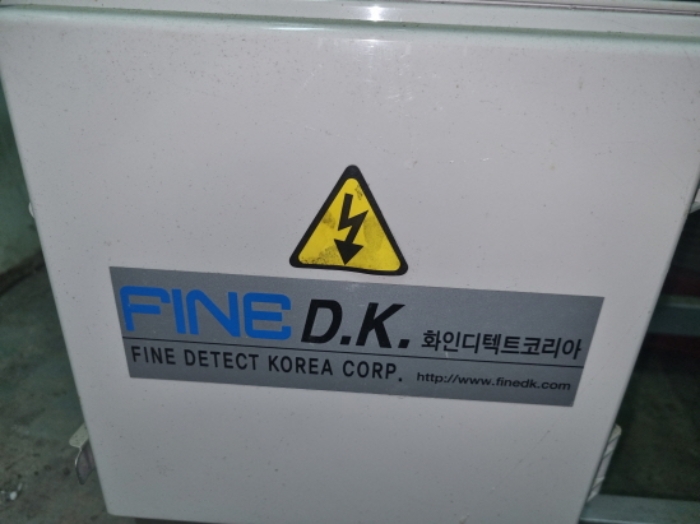 목록 14 공장건물 내부에 있는 기계기구 사진