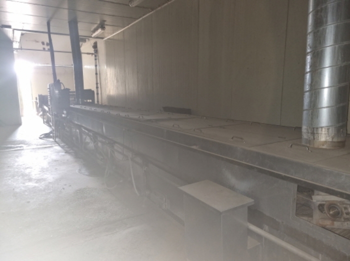 목록 13 공장건물 1층 내부에 설치된 기계기구 사진