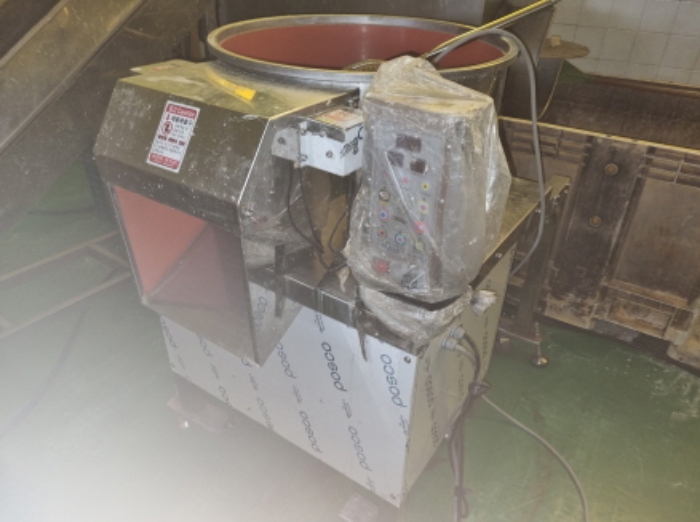 목록 13 공장건물 2층에 설치된 기계기구 사진