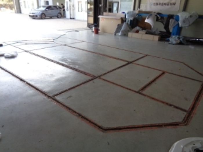 (2)제시외 기계기구(매립식 지그레일) -1-