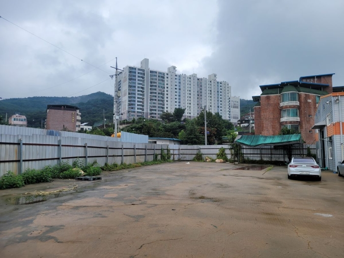 일련번호 3,5) 전경