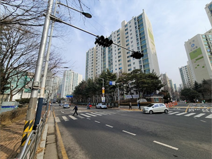 주 변 전 경