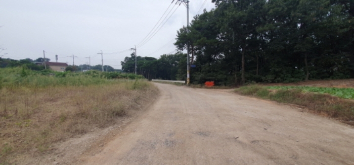 목록2 토지 전경 (현황 도로)