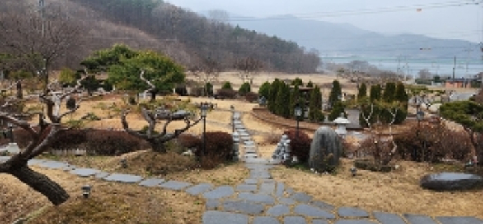 4부동산 정원의 모습