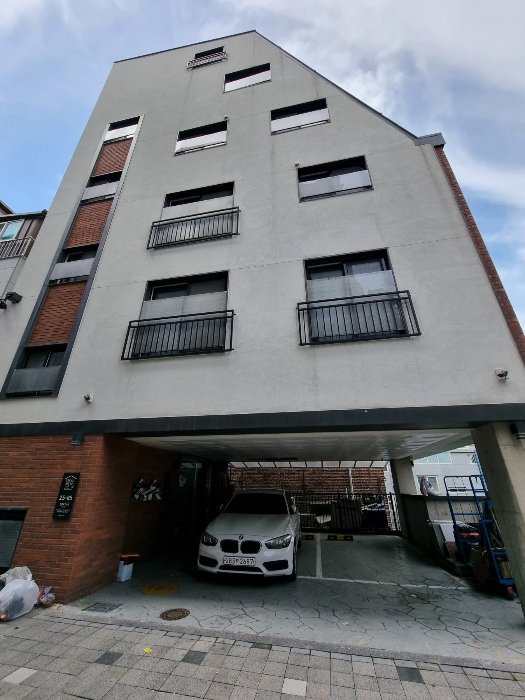 본건 건물 전경