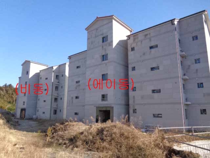 본건(에이동, 비동) 전경