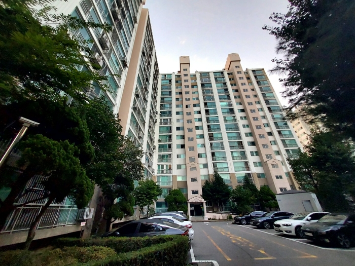 대상아파트 403동 및 단지전경